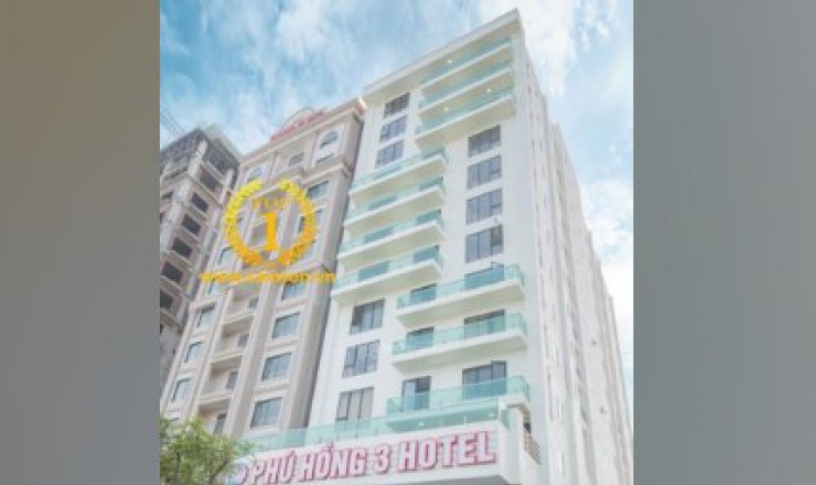Bán khách sạn Phú Hồng - diện tích 5000m2 - xây 13 tầng - đường Hồ Xuân Hương - Sầm Sơn - Thành Hoá